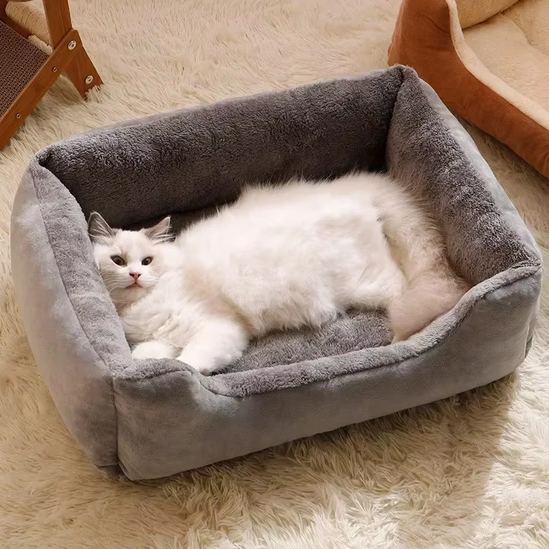 Soft Winter Cat Cushion Bed